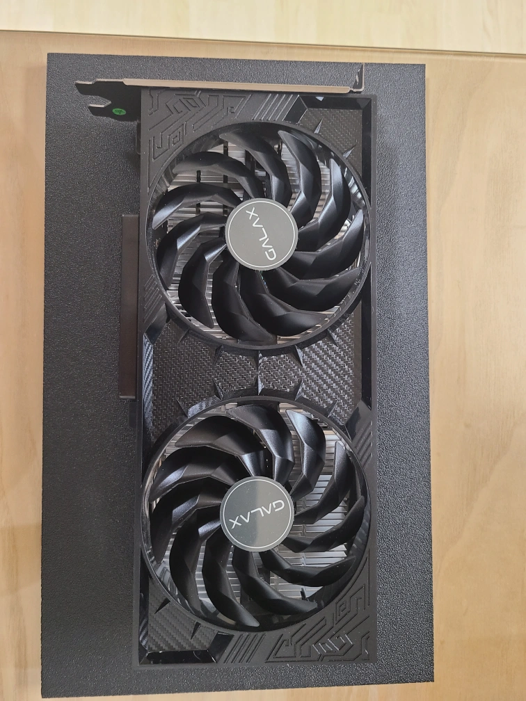 갤럭시 RTX4060 그래픽카드 팝니다.