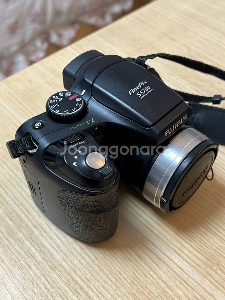 후지필름 파인픽스 S5700 카메라--1