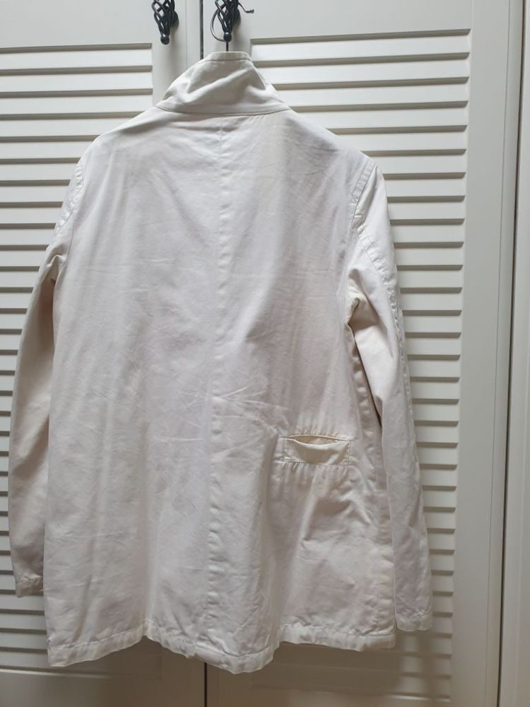 하이넥 흐린 베이지색 자켓 M--3