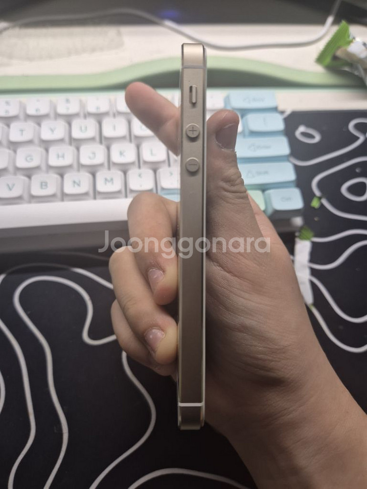 아이폰5S 16GB 부품용--5