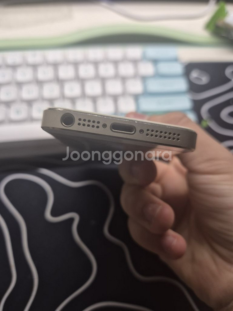 아이폰5S 16GB 부품용--6
