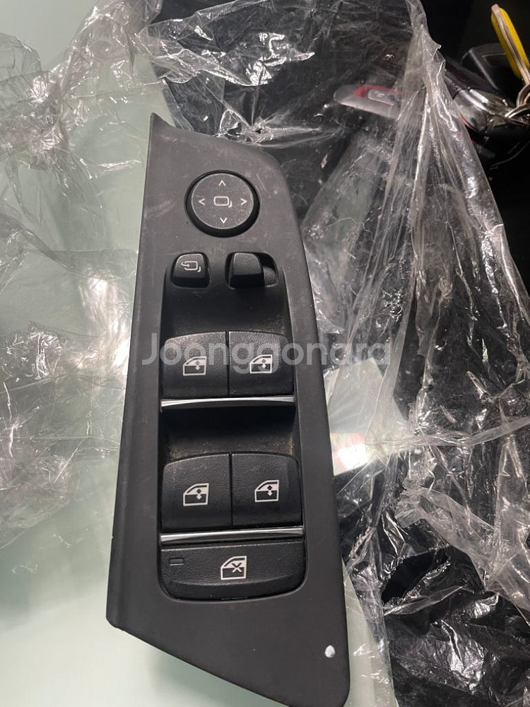 벤츠 랜드로버 bmw 둥 창문 스위치 팜니다--6