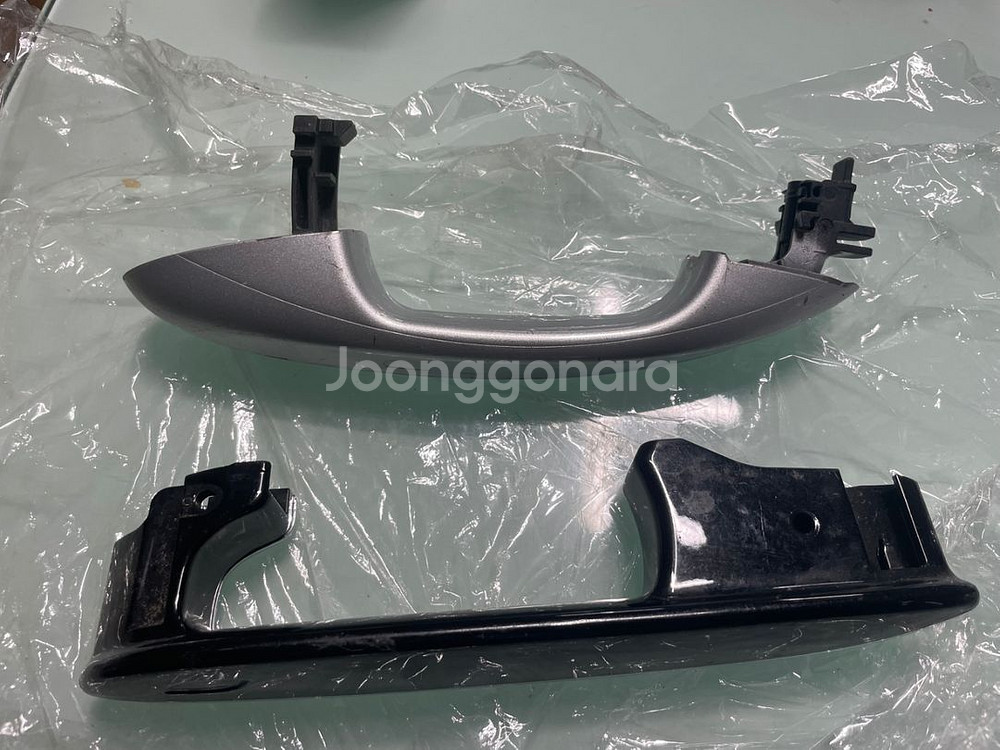벤츠 랜드로버 bmw 모니터 및 손잡이 그릴 팝니다--4