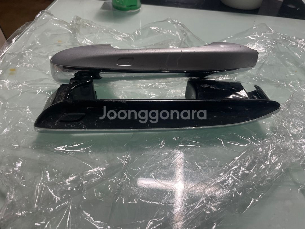 벤츠 랜드로버 bmw 모니터 및 손잡이 그릴 팝니다--3