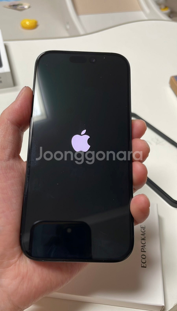 아이폰 16프로 256g 티타늄 블랙 s급 판매--1