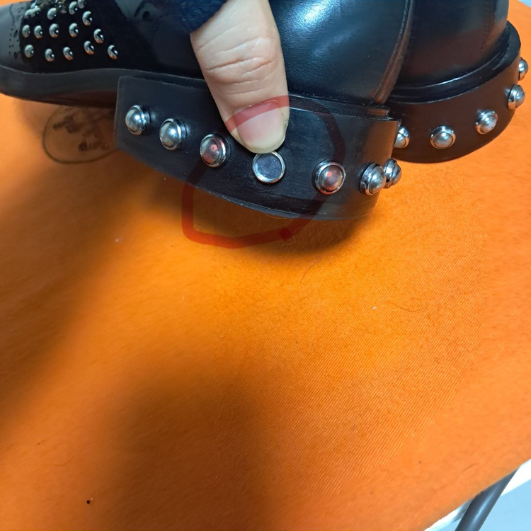 아쉬(ASH)로퍼 징장식 여성구두37(약 235~240 이미지