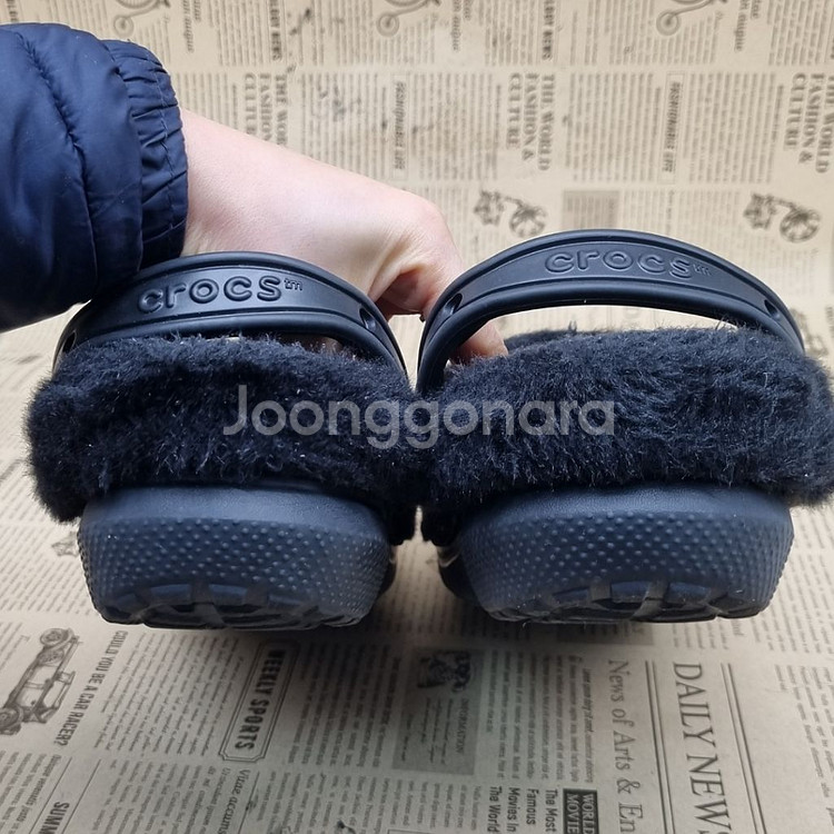 크록스 클래식 퍼 슈어 클로그M7 260--3