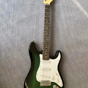 일렉 기타 GUITAR 그린화이트