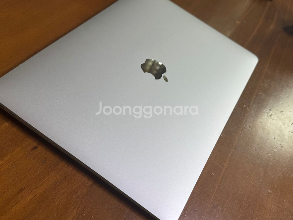맥북 에어 m1 256기가 8gb 배터리 99%--5