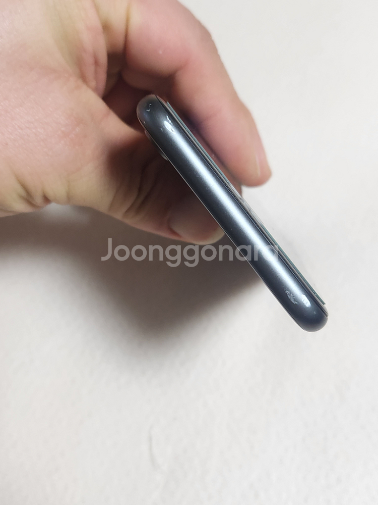 아이폰8 스페이스그레이 64G 오늘배터리교체100%--5