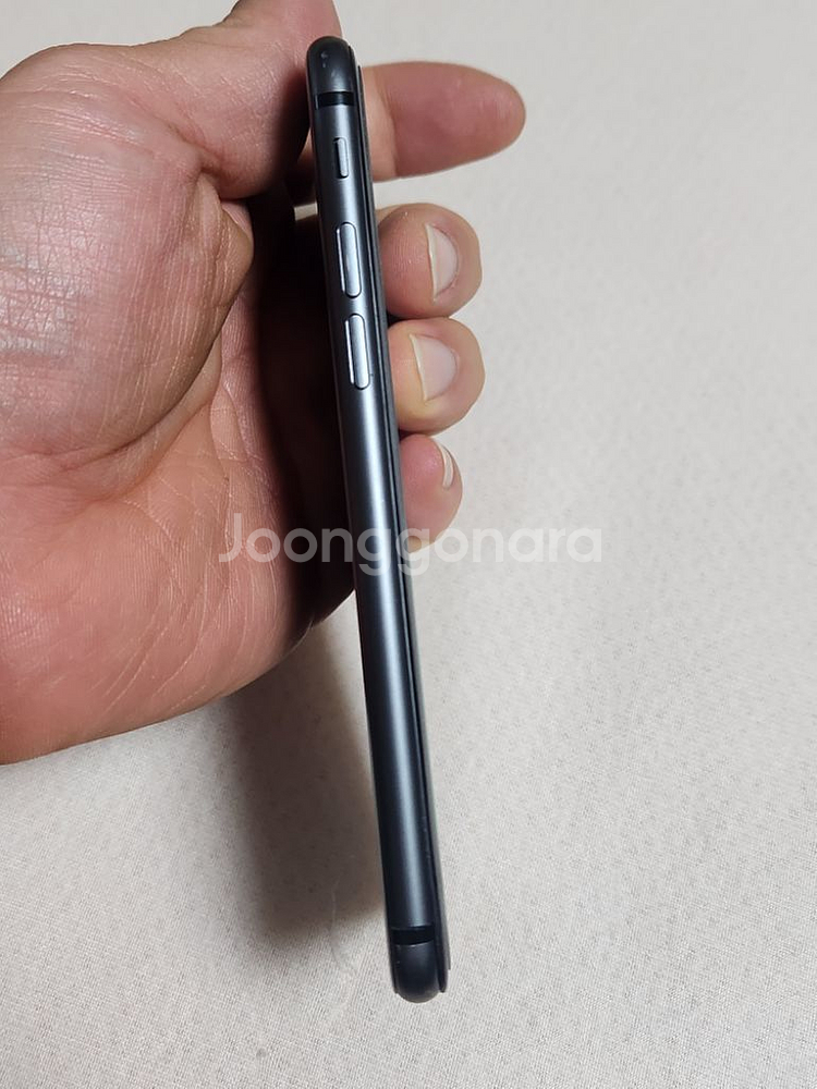 아이폰8 스페이스그레이 64G 오늘배터리교체100%--7