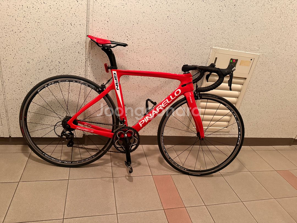 피나렐로 간 판매/대차--1