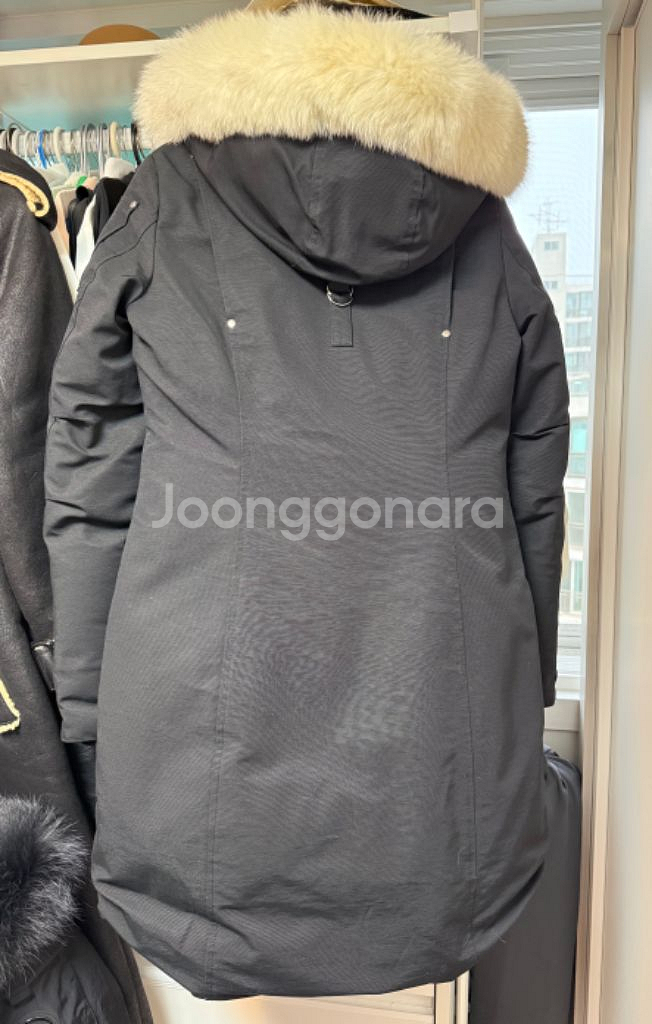 무스너클 여성패딩정품 사이즈S 상태새상품급 팝니다--5