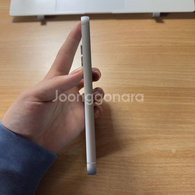 갤럭시 s23 fe 팔아요(s급)--3
