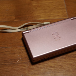 닌텐도 DS lite