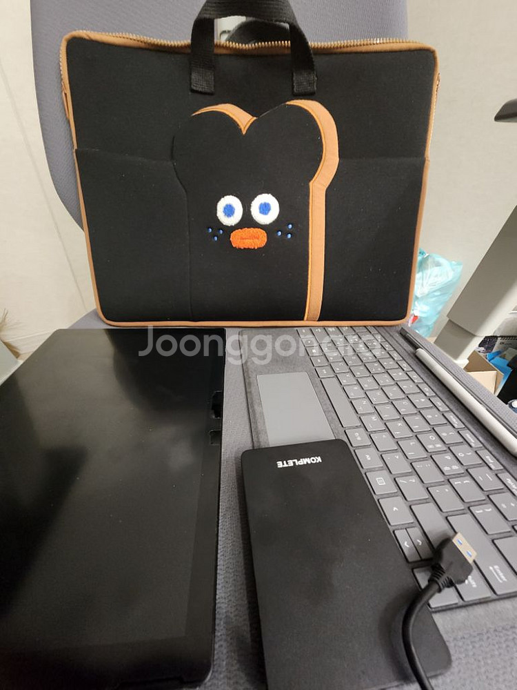 서피스프로 7 i5 8g 256g 판매합니다--1