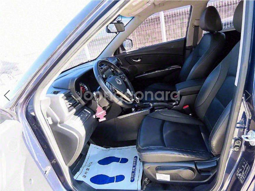 @20년식 베리 뉴 티볼리 1.5 가솔린 2WD V3--4