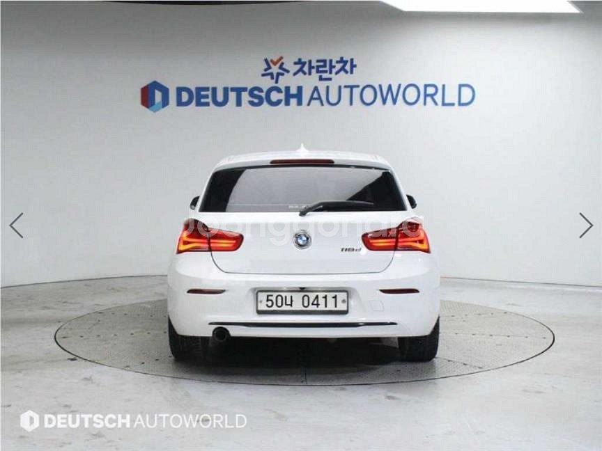 @16년식 1시리즈(2세대) 5도어 118d 스포츠--3