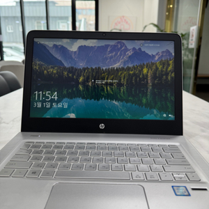 HP ENVY 노트북 (i3-6100, 4GB)