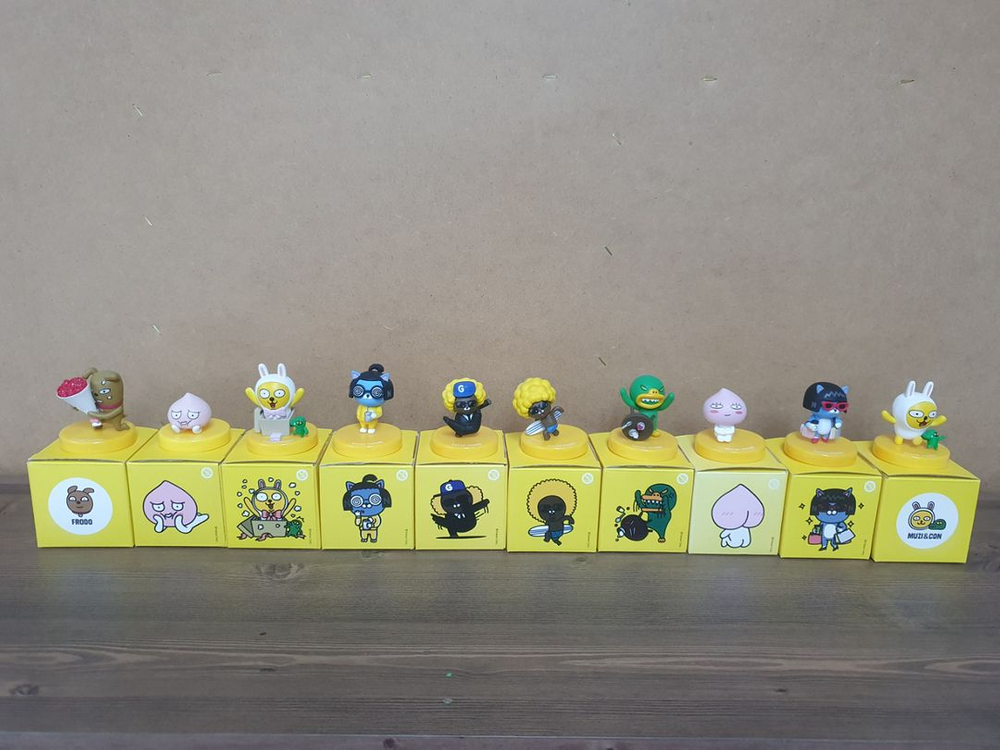 카카오프렌즈 미니 피규어 10종 일괄 판매 합니다--1