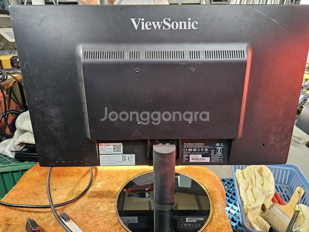 모니터<722>뷰소닉 24인치 19년식--1