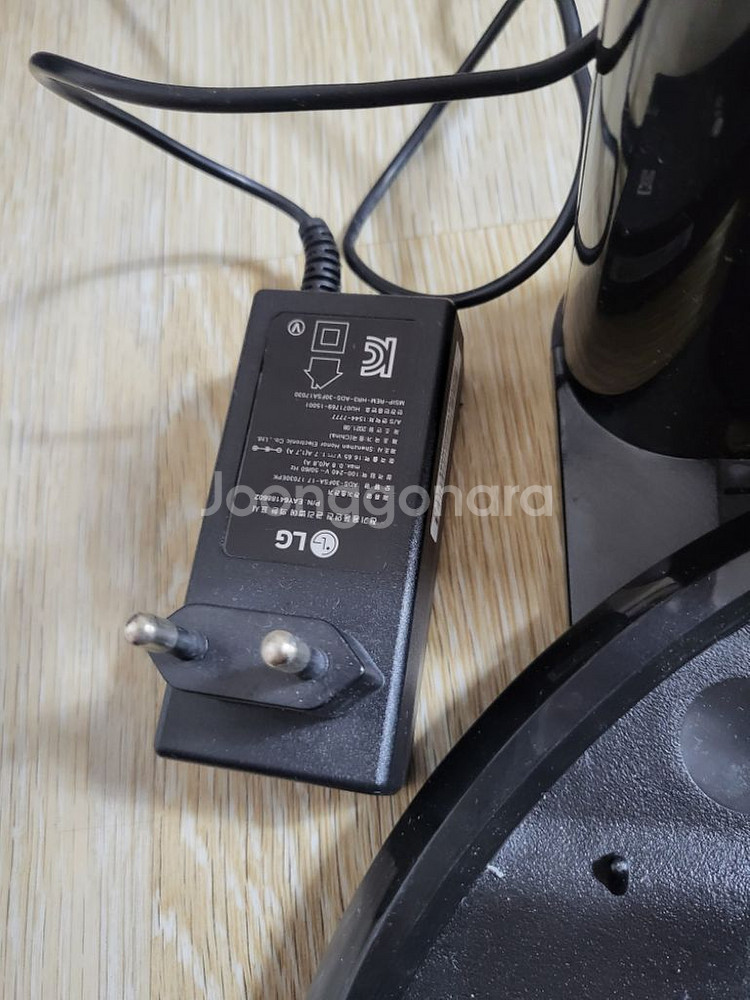 lg 오브제 물걸레 로봇청소기용 거치대--1