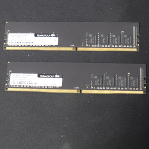 ddr4 16g x 2 총 32g 팀그룹 팝니다