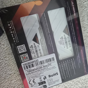 램 JUHOR RGB DDR4 16GB 8gb 2개