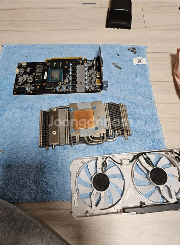 갤럭시 GALAX 지포스 RTX 2060 WHITE 판--2