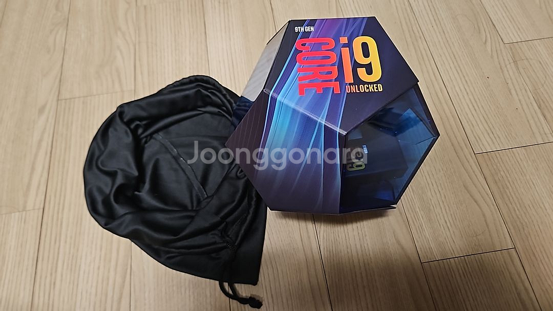 인텔 I9 9900k 단품 판매합니다--0
