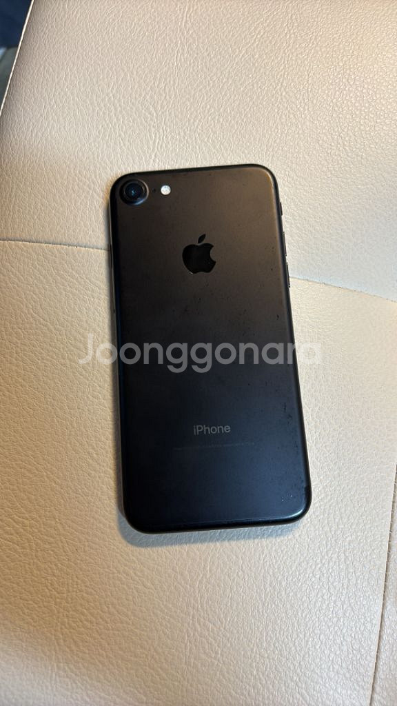 아이폰7 매트블랙 128GB 배터리100 팝니다--3