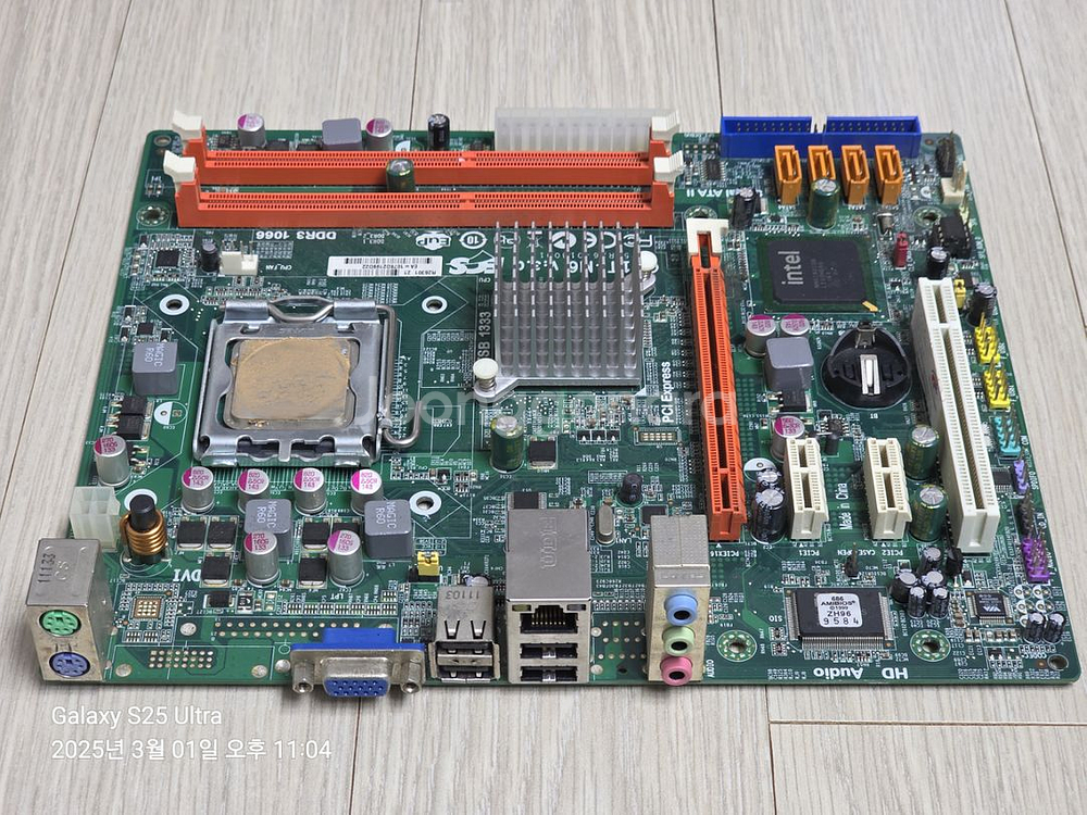 ECS G41T-M6 V3.0 메인보드 고장 부품용--1