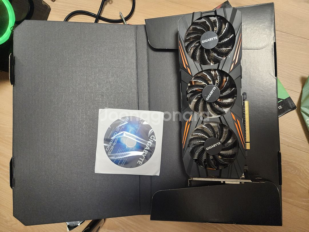기가바이트 gtx1070 8g--7