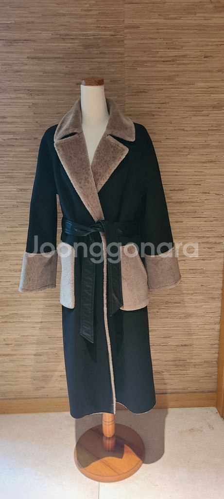 타하리 인조 무스탕 롱코트--1