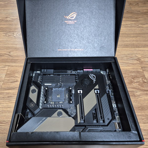 ASUS ROG CROSSHAIR VIII 포뮬러