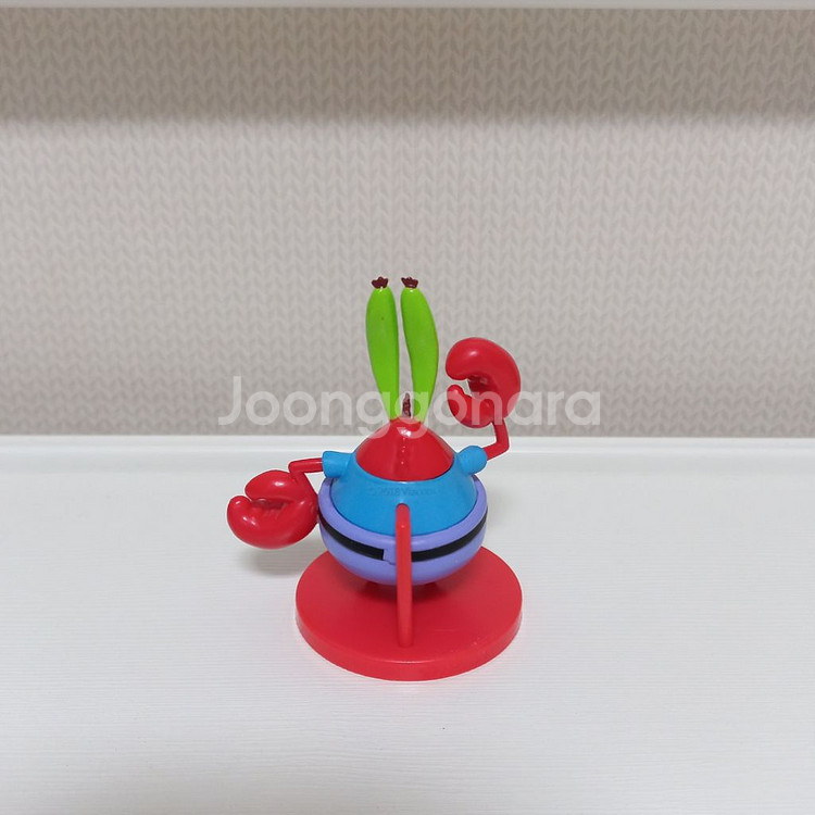 스폰지밥 집게사장 고전 피규어 롯데리아 랜덤 가챠피규어--1