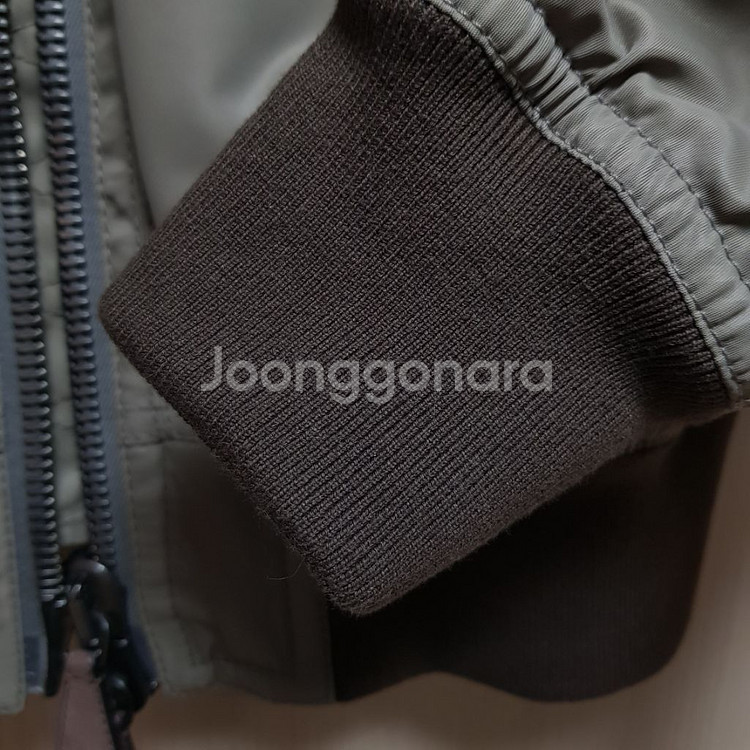 버버리 프로섬 봄버 마원 EU52(XL) 사이즈 S급--5