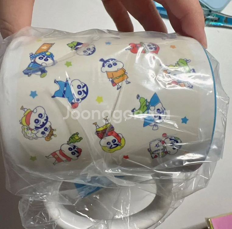 반택 포함))극장판 짱구 머그컵 미개봉--1