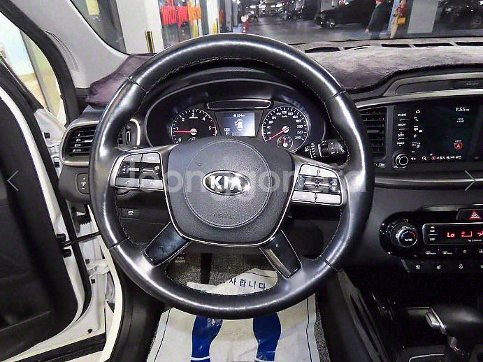 @18년식 더 뉴쏘렌토 디젤 R2.2 2WD 프레스티--7