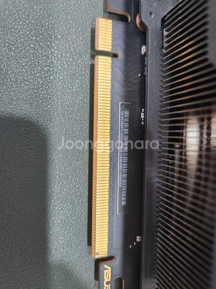 ASUS RX 7900XTX 터프 OC 팝니다.--4
