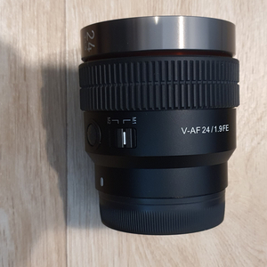 초민트급 삼양 V-AF 24mm T1.9 FE 판매