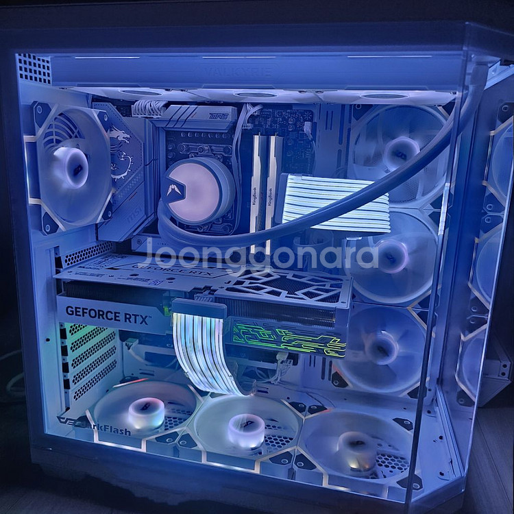 9800X3D RTX5080 본체팝니다--0