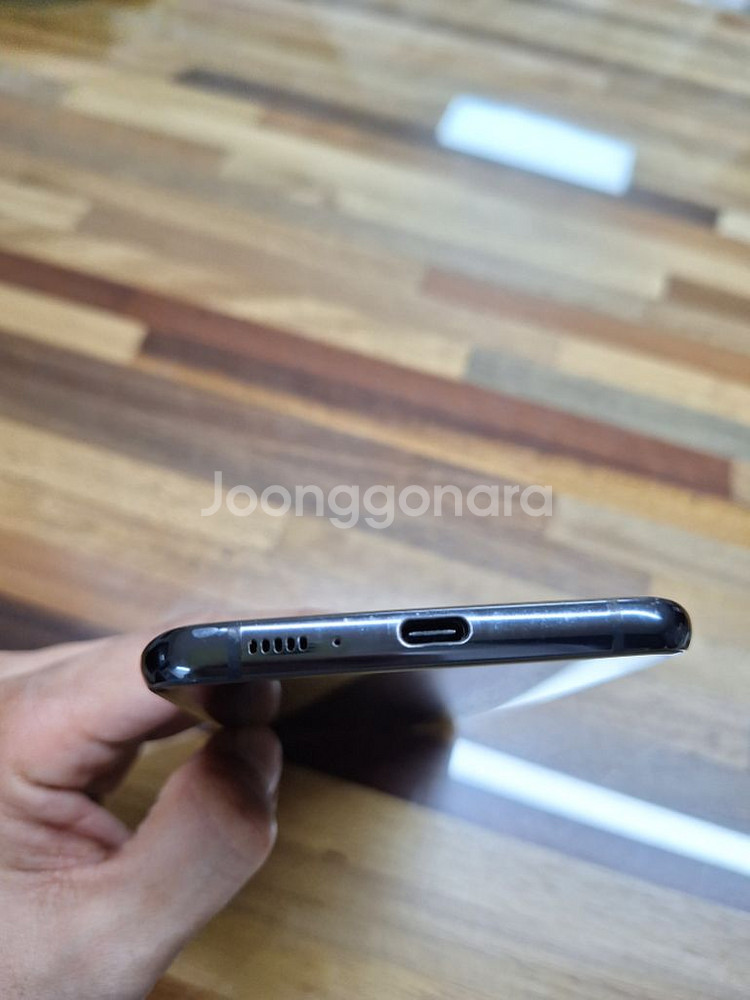 갤럭시 A90 128기가 팝니다.--5