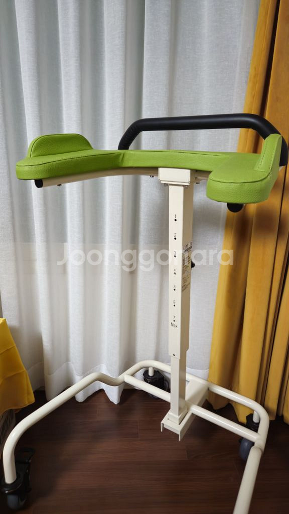(미사용) 성인용 보행기 환자용 노인 보행 보조기구--1