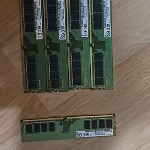 DDR4 16GB 4개, 8GB 팝니다 3200