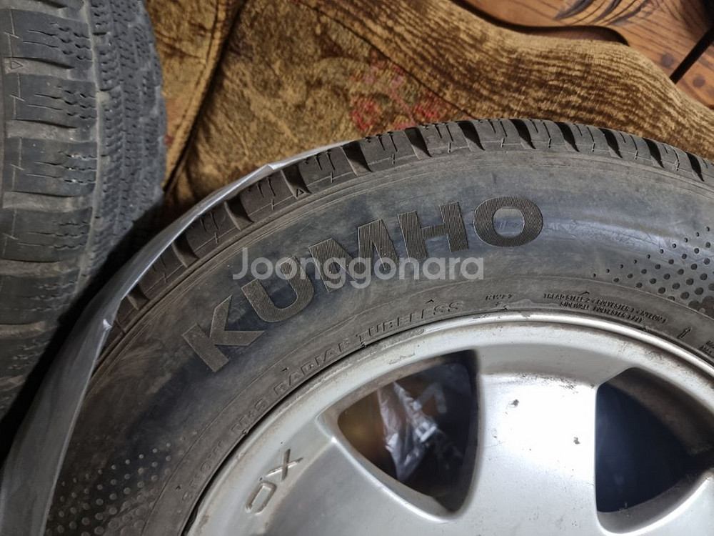 볼보 16인치순정휠 4개 타이어 포함--3