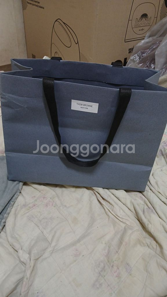 톰브라운 정품 쇼핑백+끈+교환권--1
