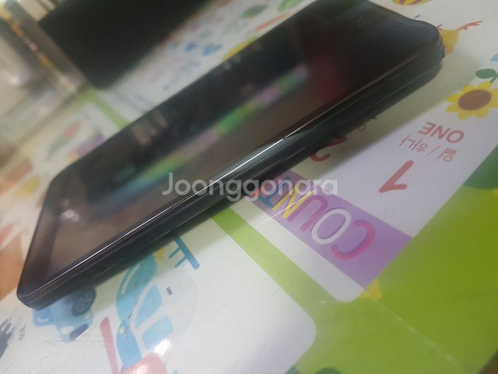 팬택 베가레이서2 IM-A830K 3.9만--8