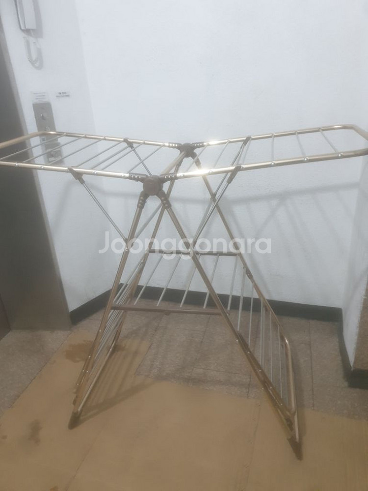 대형 빨래 건조대 입니다--0