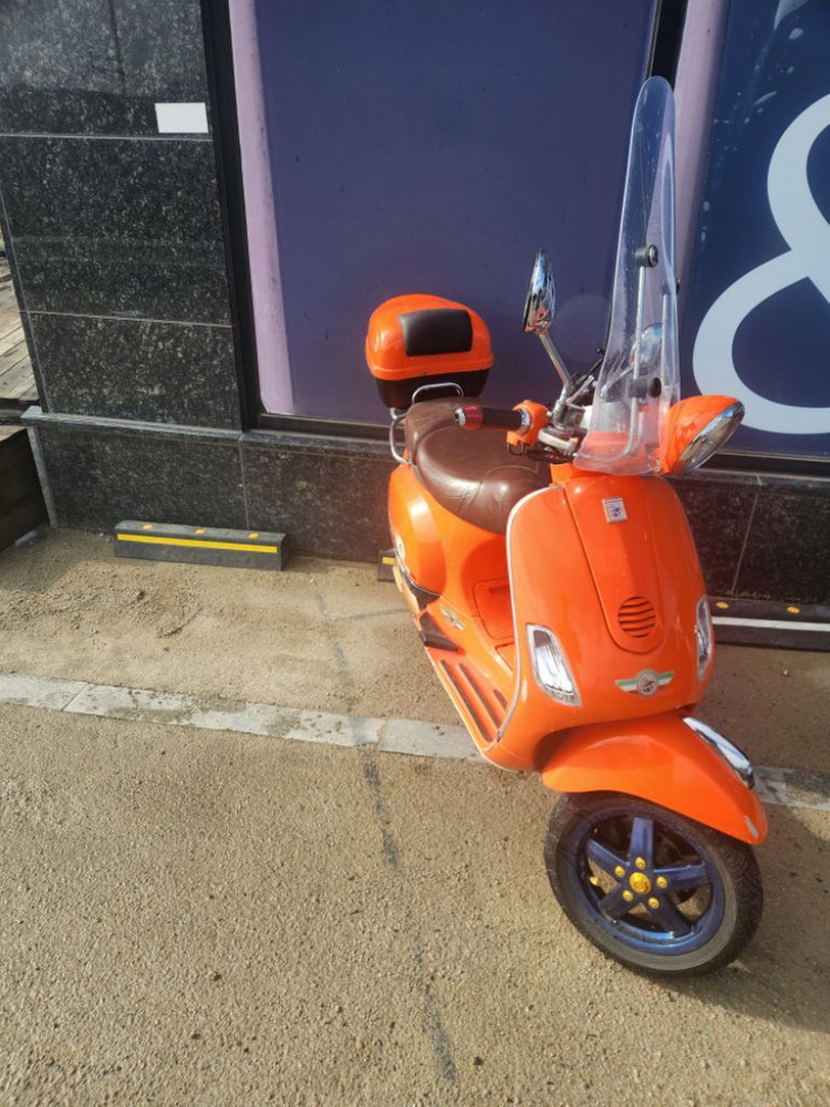 베스파 lxv 10년식 팝니다 이미지